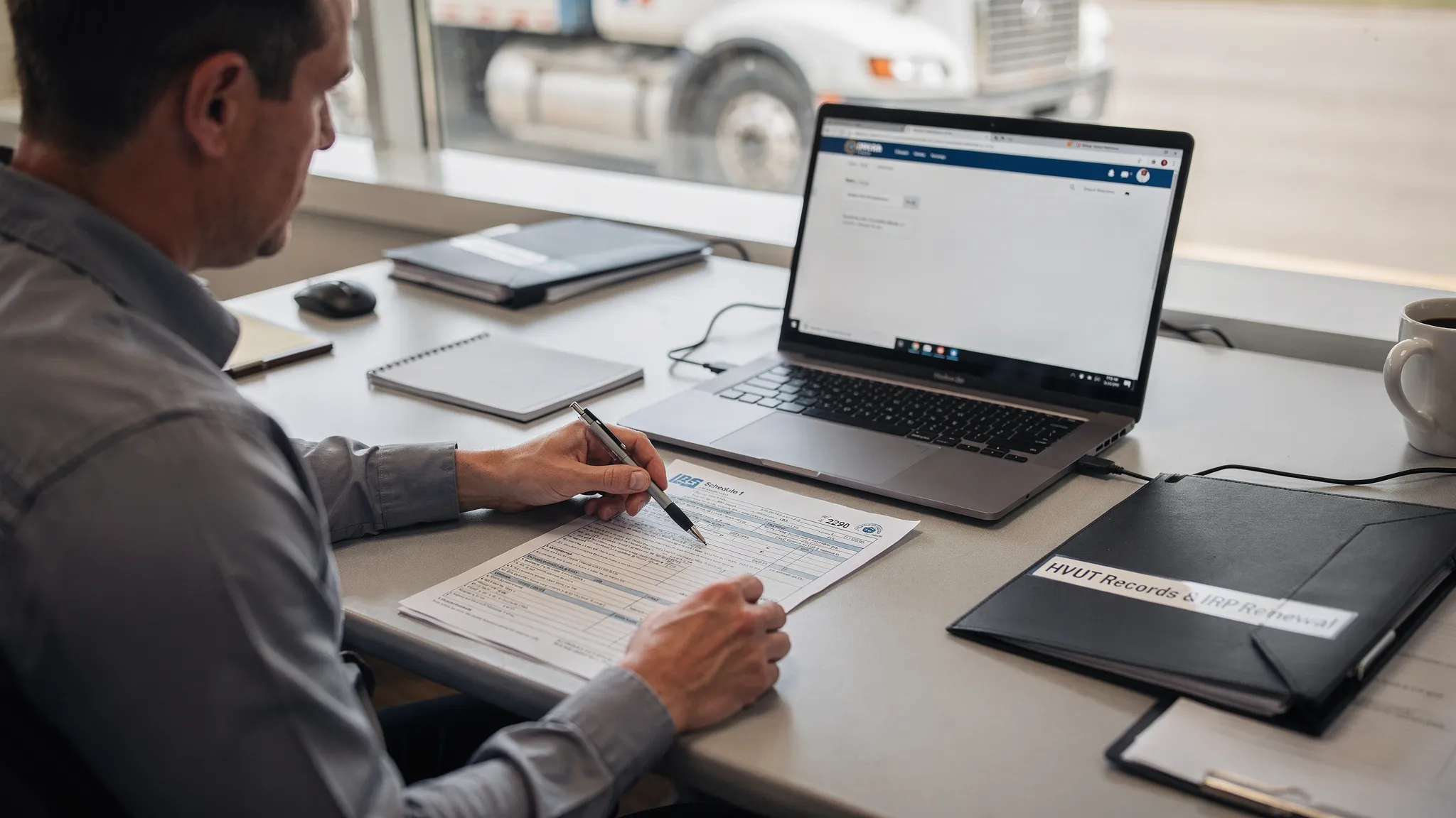 IRS Filing: Avoid These Mistakes That Trigger Delays - Main Image